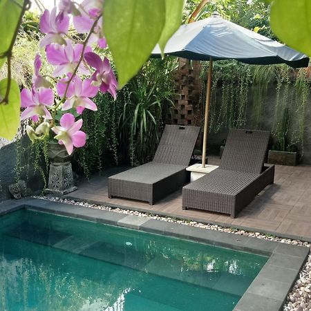 D'Puja Home Stay And Spa Нуса Дуа Екстериор снимка