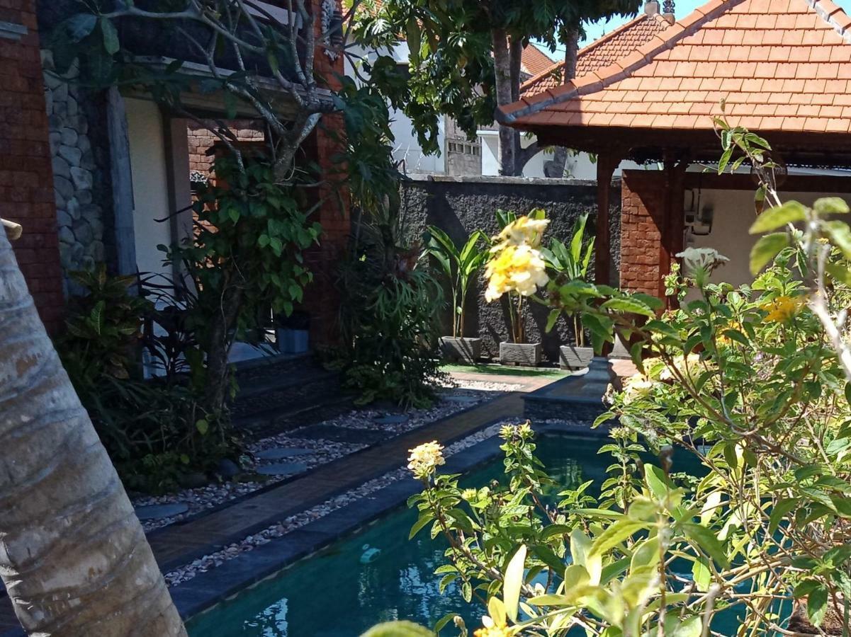 D'Puja Home Stay And Spa Нуса Дуа Екстериор снимка