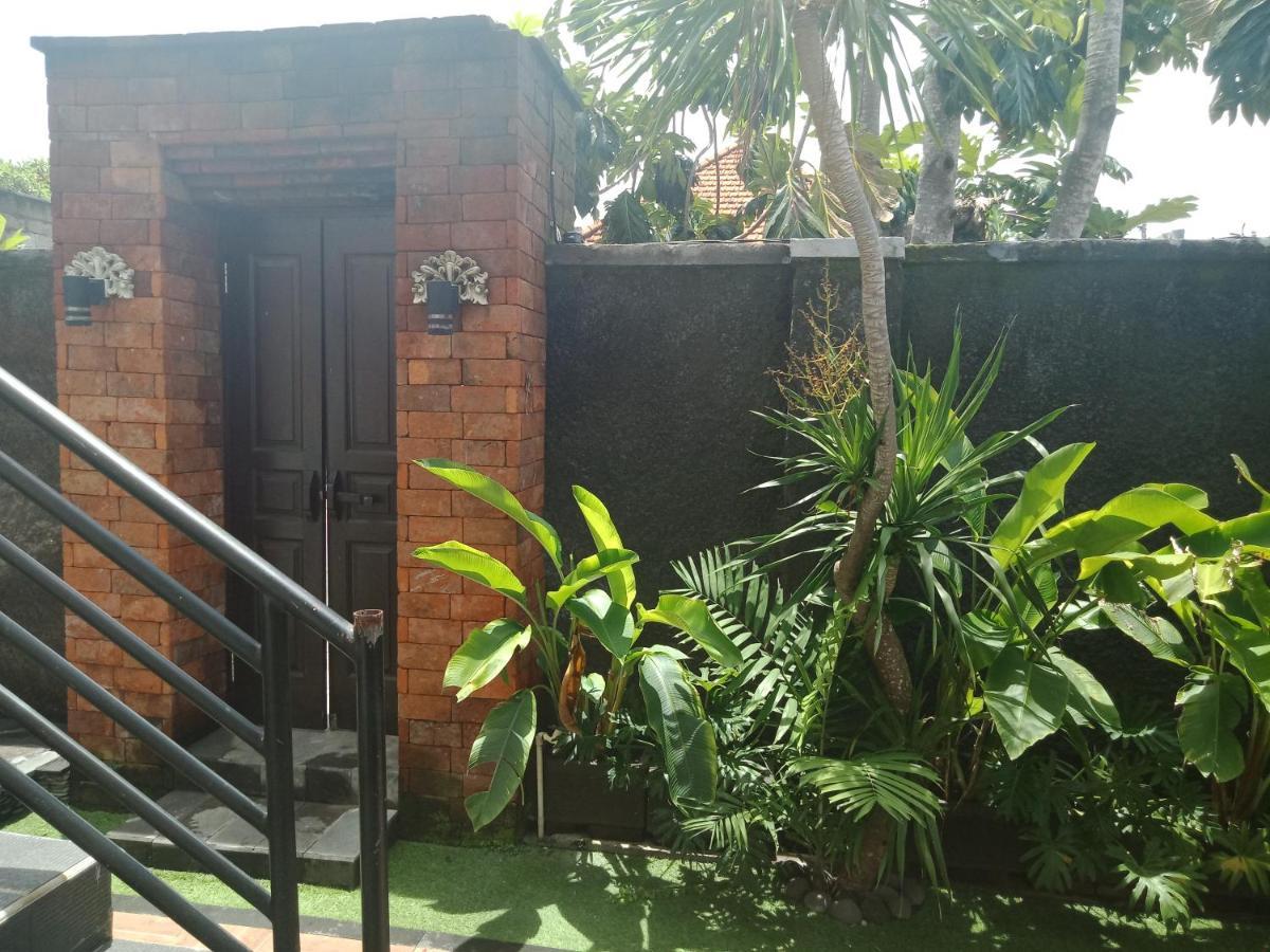 D'Puja Home Stay And Spa Нуса Дуа Екстериор снимка